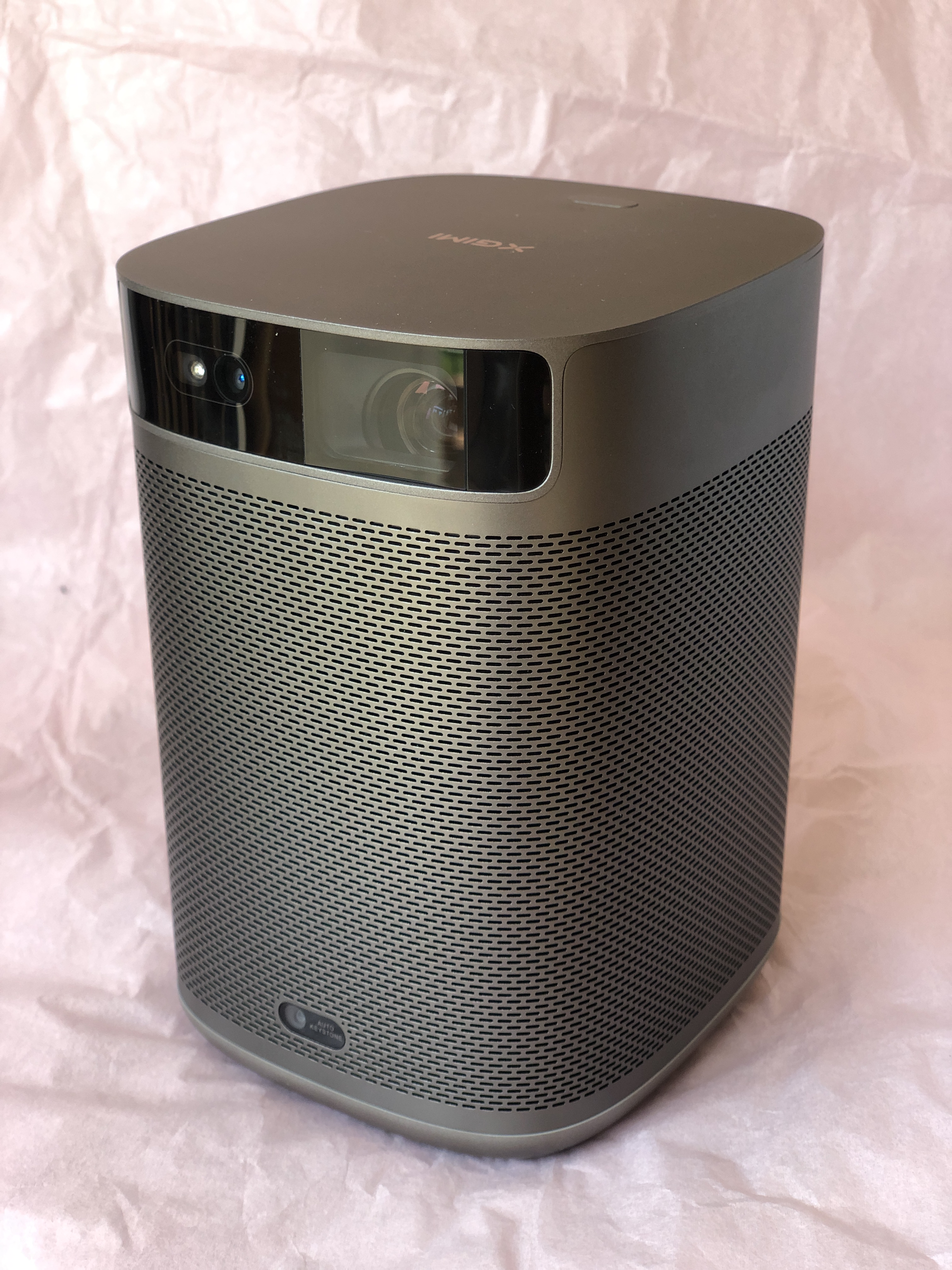 MoGo 2-Pro Portable Projector from XGIMI – The Review Studio