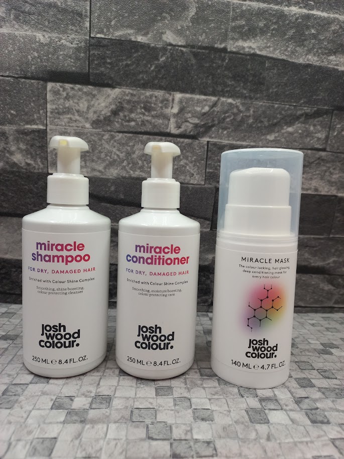 Josh Wood Miracle care for Dry, Damaged Hair Set