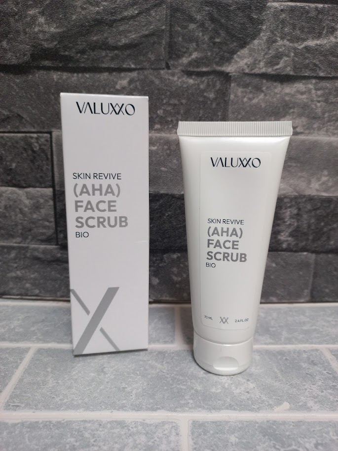 Valuxxo Skin Revive (AHA) Face Scrub Bio