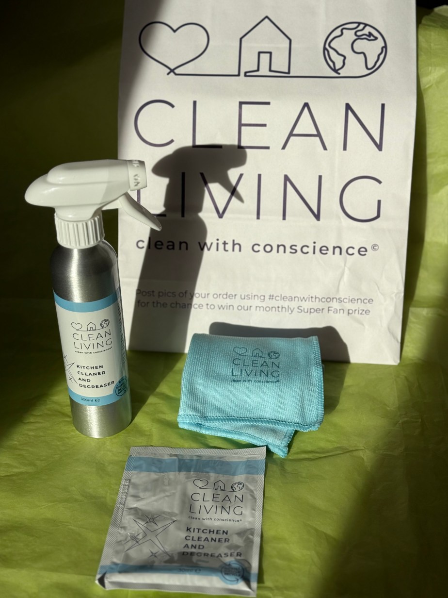 Clean Living Kitchen Cleaner and Degreaser Starter&nbsp;Kit