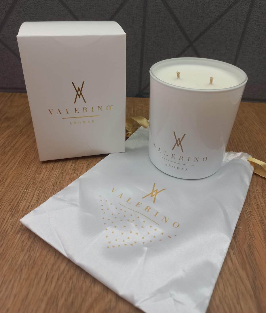 Valerino Aromas Candle Care Gift&nbsp;Bundle