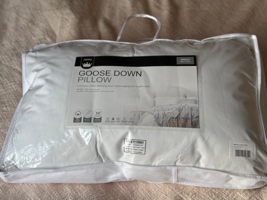 Hotel Collection 5 Star Luxury White Goose Down&nbsp;Pillow