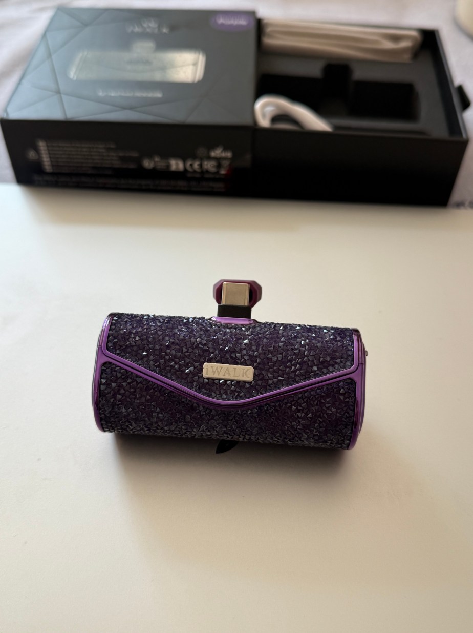 iWalk Sparkly Portable&nbsp;Charger