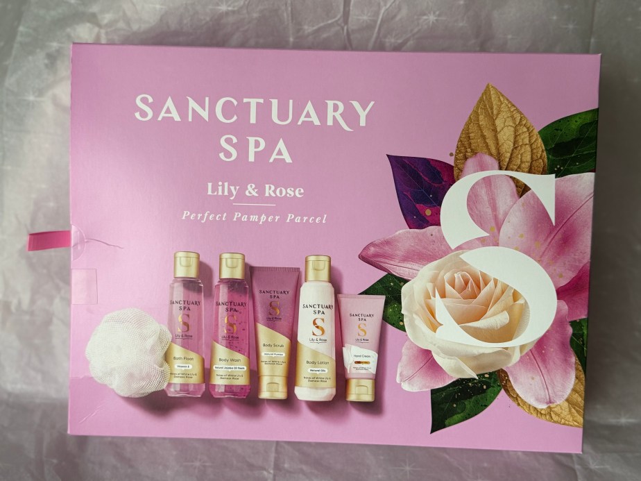 Sanctuary Spa Lily & Rose Perfect Pamper&nbsp;Parcel