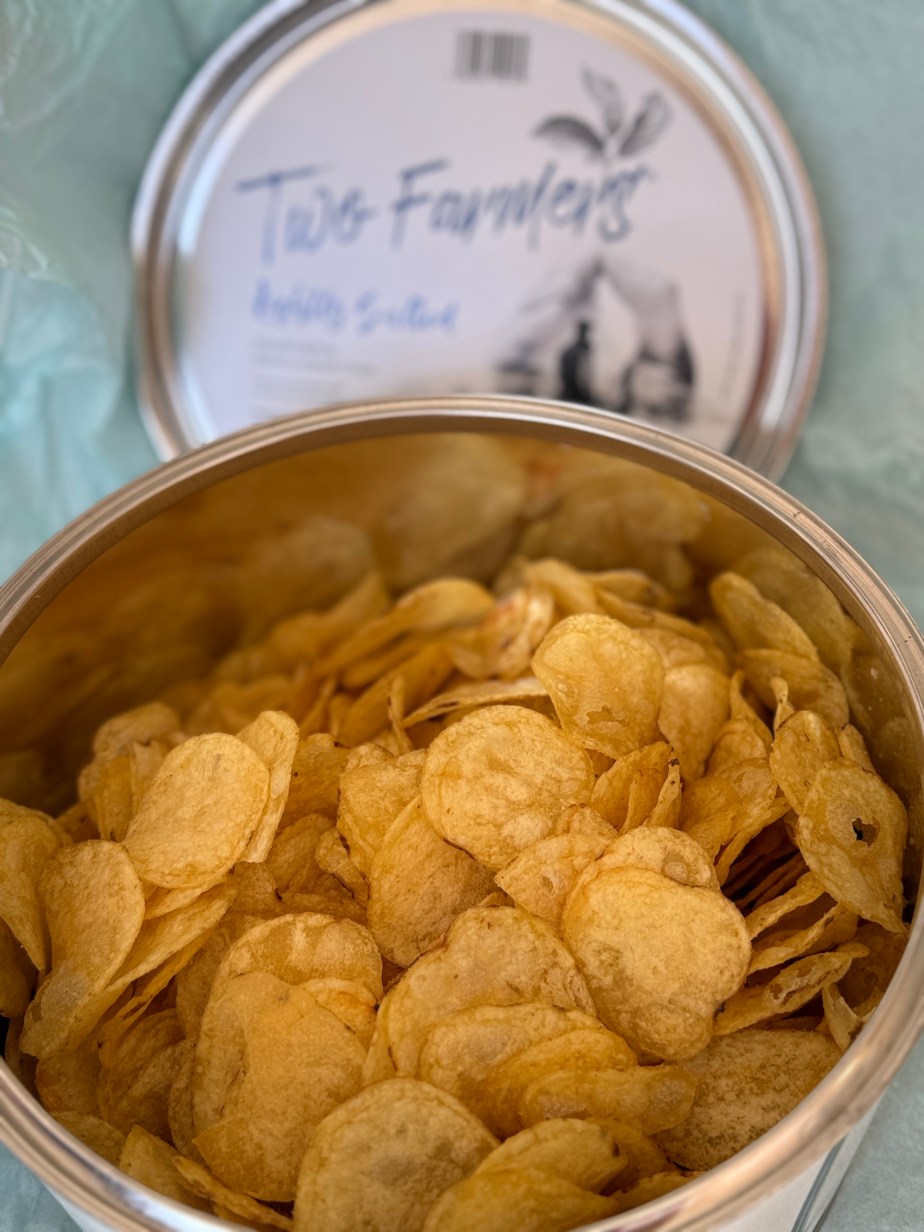 Two Farmers Lightly Salted Crisp&nbsp;Drum